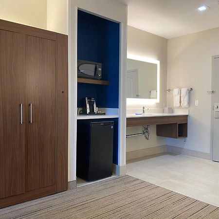 Holiday Inn Express & Suites Mountain View Silicon Valley By Ihg Exterior foto