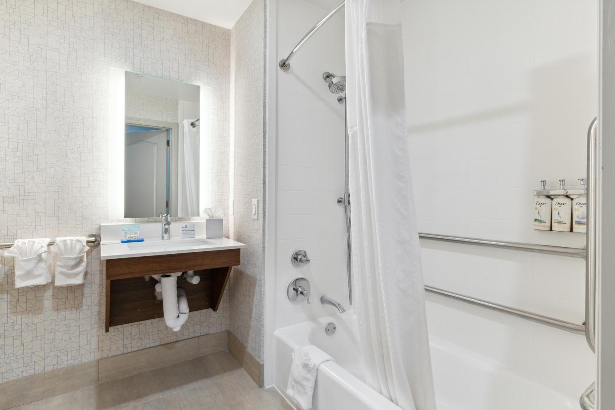 Holiday Inn Express & Suites Mountain View Silicon Valley By Ihg Exterior foto